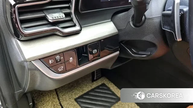 Kia Sportage 5th Generation 2023 Белый из Кореи, фото 6