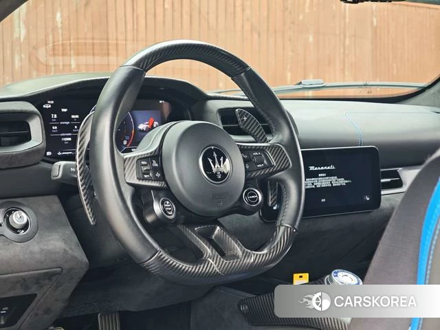 Maserati MC20 2023 Белый из Китая, фото 6