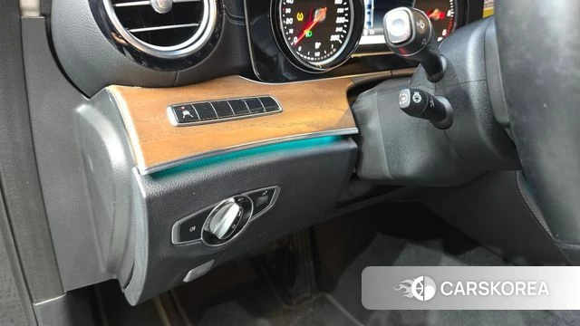 Mercedes-Benz E-Class W213 2020 Черный из Кореи, фото 6