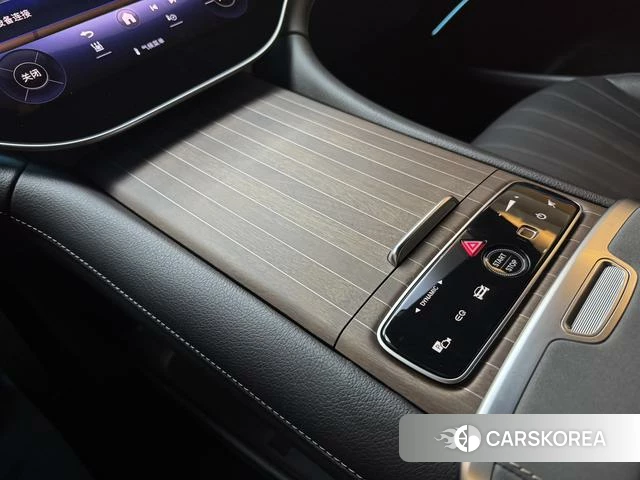 Mercedes-Benz EQS SUV 2023 Темно-серый из Китая, фото 6