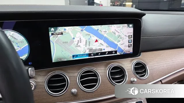 Mercedes-Benz E-Class W213 2022 Серый из Кореи, фото 6