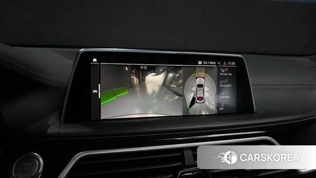 BMW 7 Series (G11) 2021 Серебристо-серый из Кореи, фото 6