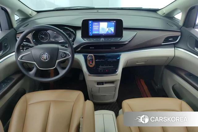 Buick GL8 2022 Белый из Китая, фото 6