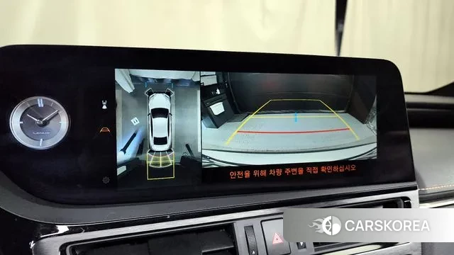 Lexus ES300h 7th generation 2024 Серебристо-серый из Кореи, фото 6