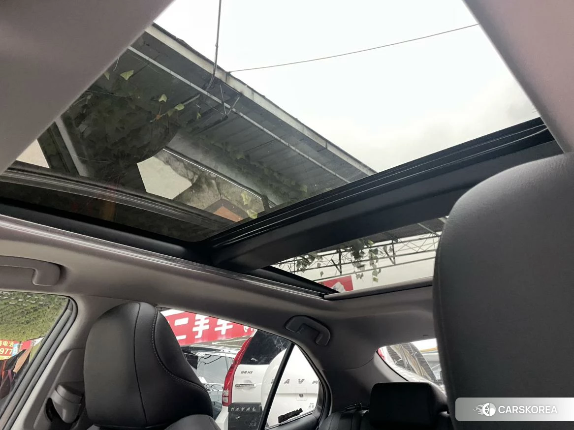 Toyota Camry 2021 Серебристо-серый из Китая, фото 6
