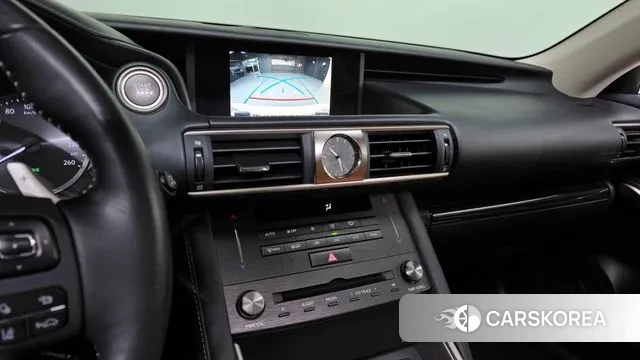 Lexus New IS300 2019 Белый из Кореи, фото 6