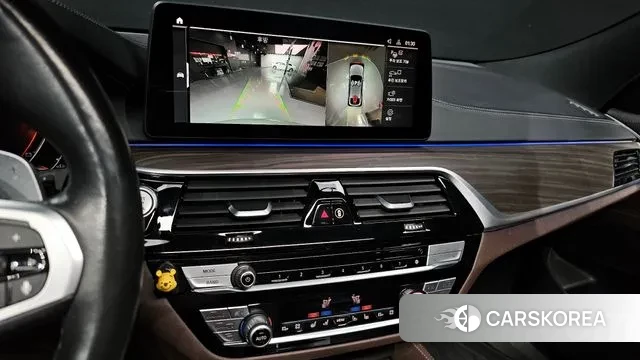 BMW 6 Series GT (G32) 2021 Серебристо-серый из Кореи, фото 6