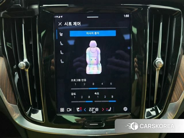 Volvo V60 Cross-Country 2nd Generation 2022 Белый из Кореи, фото 6