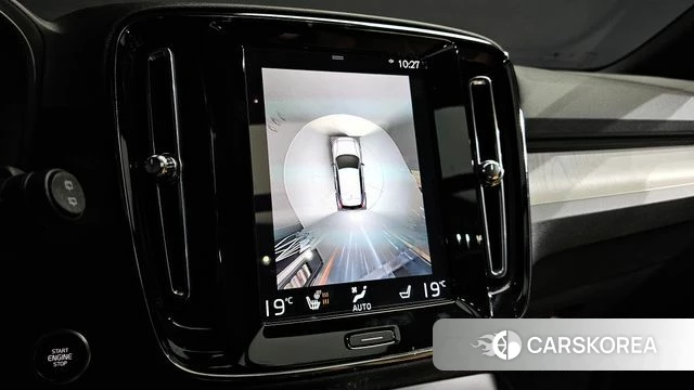 Volvo XC40 2022 Черный из Кореи, фото 6
