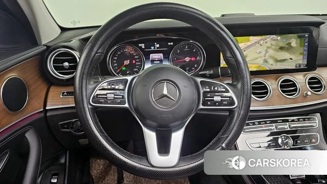 Mercedes-Benz E-Class W213 2019 Черный из Кореи, фото 6