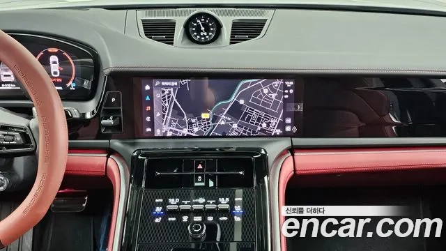 Porsche Panamera (972) 2024 Серебристо-серый из Кореи, фото 6