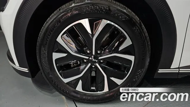 Kia EV6 id 2674999 из Кореи 6