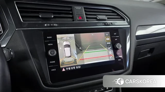 Volkswagen Tiguan second Generation 2020 Белый из Кореи, фото 6