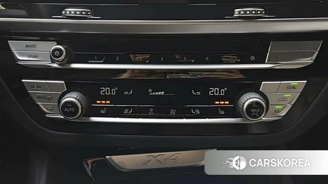 BMW X4 (G02) 2019 Черный из Кореи, фото 6