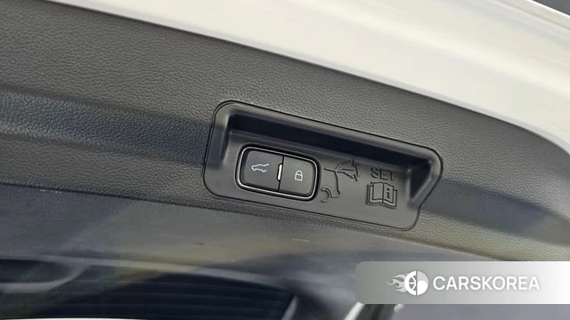 Ford Explorer 6th Generation 2020 Белый из Кореи, фото 6