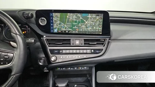 Lexus ES300h 7th generation 2023 Серый из Кореи, фото 6