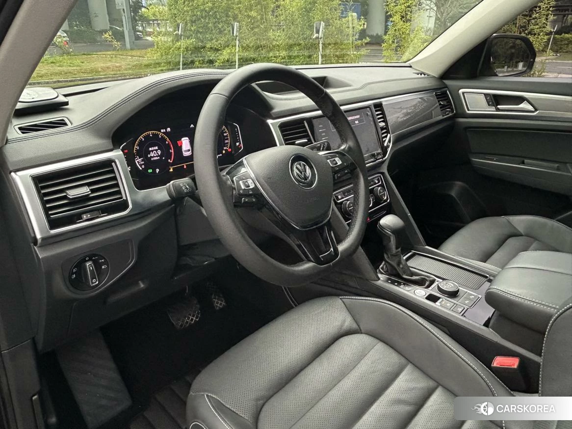 Volkswagen Tourang 2019 Черный из Китая, фото 6
