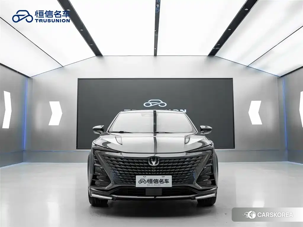 Chang'an Changan UNI-T 2023 Silver/gray из Китая, фото 6