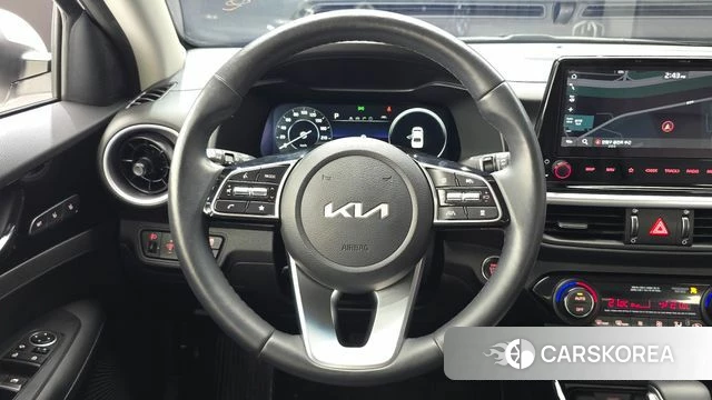 Kia The New K3 2nd generation 2021 Белый из Кореи, фото 6