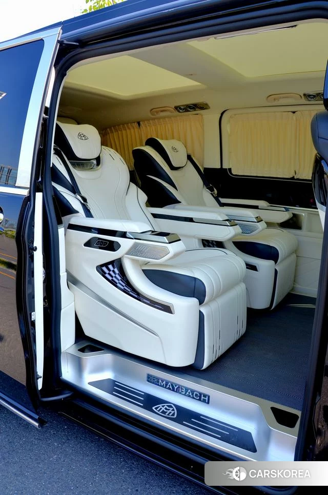 Mercedes-Benz V-class 2023 Черный из Китая, фото 6