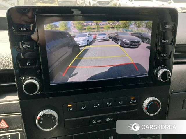 Hyundai Staria 2021 Серебряный из Кореи, фото 6