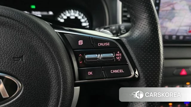 Kia Sportage The Bold 2021 Серый из Кореи, фото 6