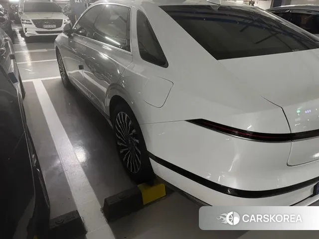 Hyundai Grandeur Hybrid (GN7) 2023 Белый из Кореи, фото 6