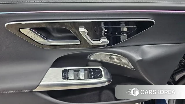 Mercedes-Benz E-Class W214 2025 Синий из Кореи, фото 6