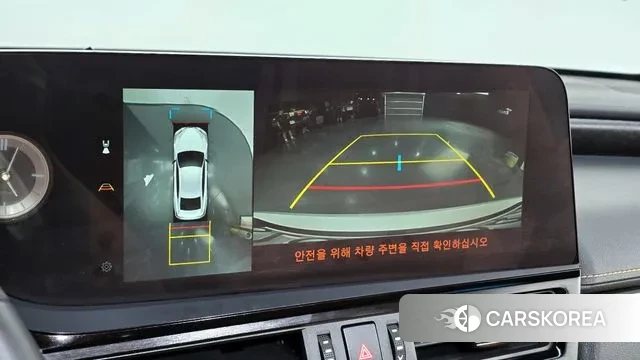 Lexus ES300h 7th generation 2023 Белый из Кореи, фото 6