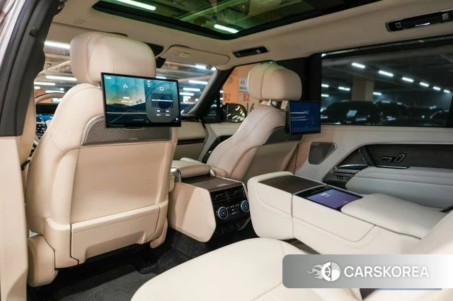 Land Rover Range Rover 5th Generation 2023 Песочный из Кореи, фото 6