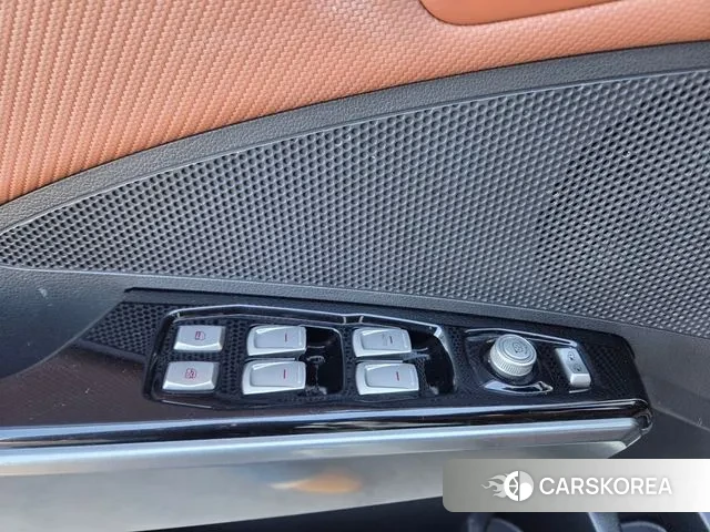 Ssangyong Tivoli Armor 2018 Белый из Кореи, фото 6