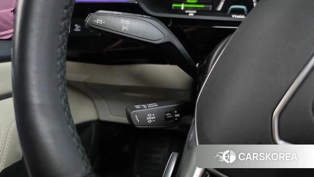 Audi e-Tron 2022 Черный из Кореи, фото 6