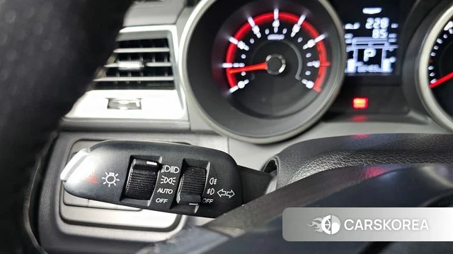 Ssangyong Tivoli Armor 2018 Белый из Кореи, фото 6