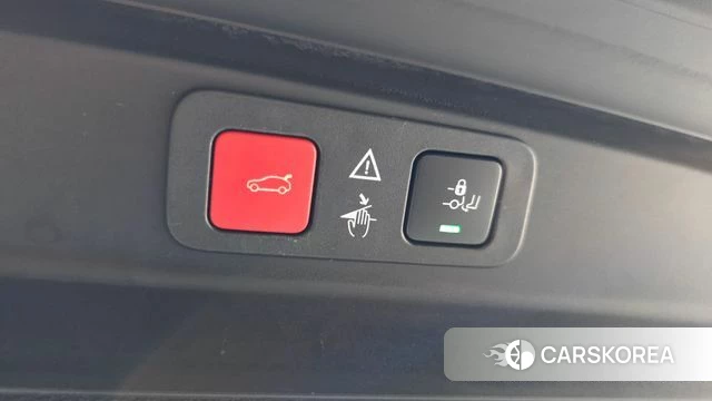 Peugeot 5008 second generation 2020 Белый двухцветный из Кореи, фото 6