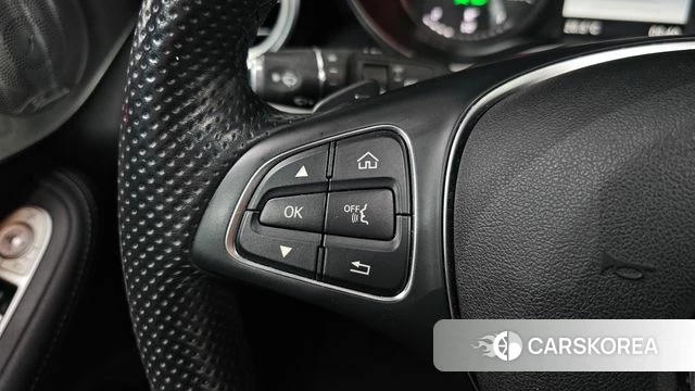 Mercedes-Benz GLC-Class X253 2019 Белый из Кореи, фото 6