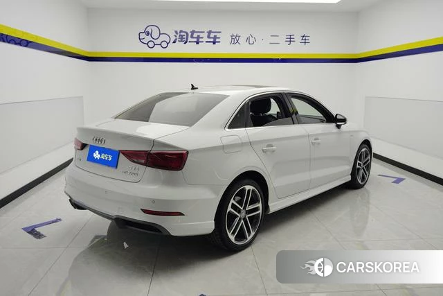 Audi A3 2020 Белый из Китая, фото 6