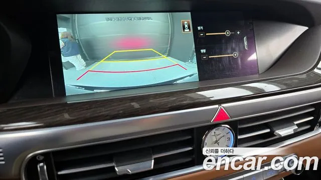 Genesis G90 id 2642368 из Кореи 6