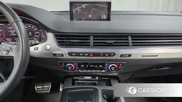 Audi Q7 (4M) 2019 Серебряный из Кореи, фото 6