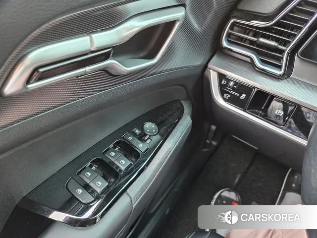 Kia Sportage 5th Generation 2023 Черный из Кореи, фото 6