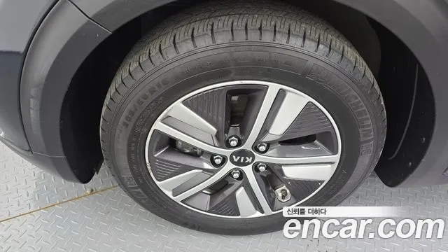 Kia The New Niro id 2688636 из Кореи 6