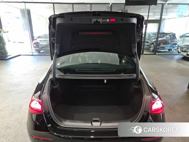 Mercedes-Benz E-Class W214 2025 Черный из Кореи, фото 6