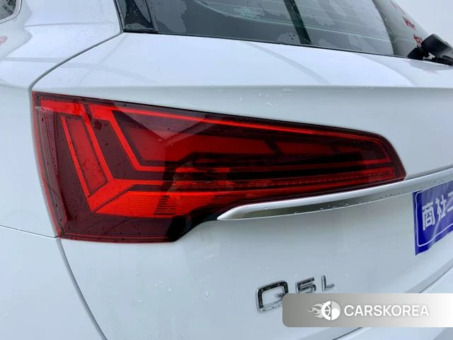 Audi Q5L 2022 Белый из Китая, фото 6