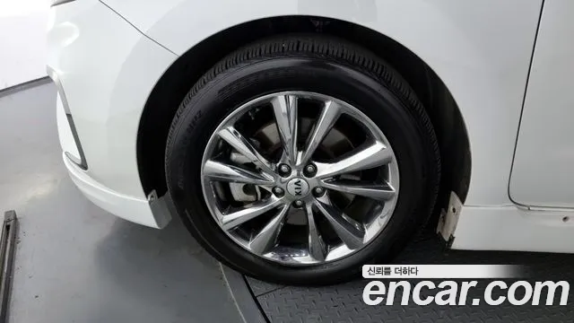 Kia The New Carnival id 2676454 из Кореи 6