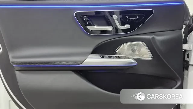 Mercedes-Benz E-Class W214 2024 Белый из Кореи, фото 6