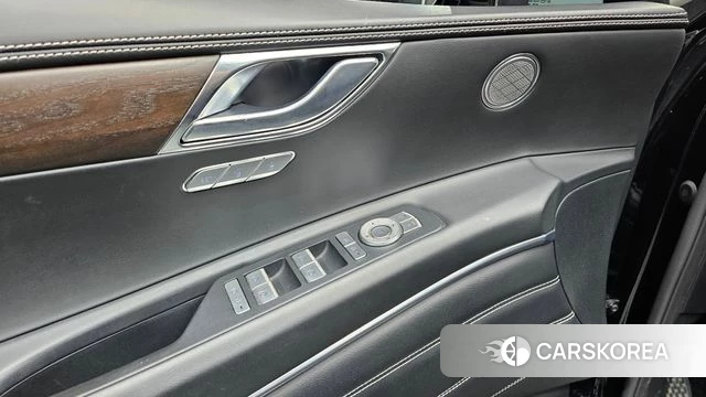 Genesis GV80 2022 Черный из Кореи, фото 6