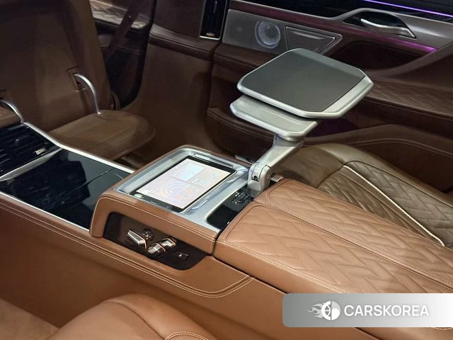 BMW 7 series 2021 Черный из Китая, фото 6