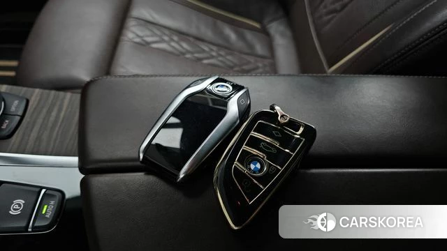 BMW 5 Series (G30) 2019 Серый из Кореи, фото 6