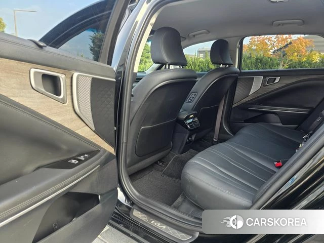 Kia K8 2023 Черный из Кореи, фото 6