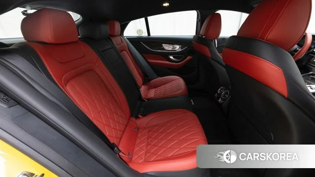 Mercedes-Benz AMG GT 2023 Желтый из Кореи, фото 6