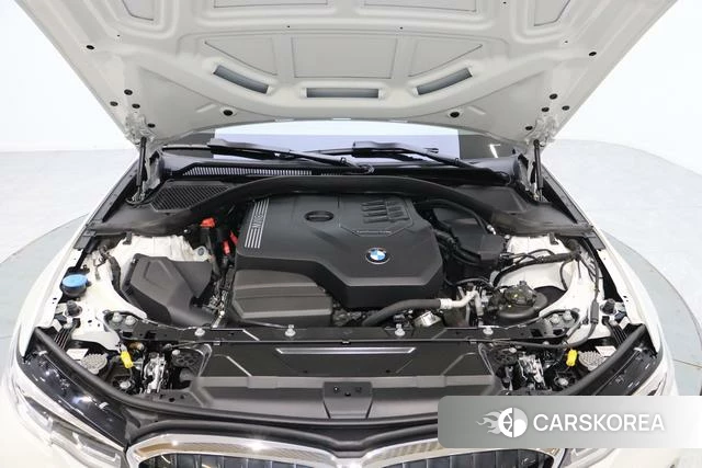 BMW 3 series 2022 Белый из Китая, фото 6